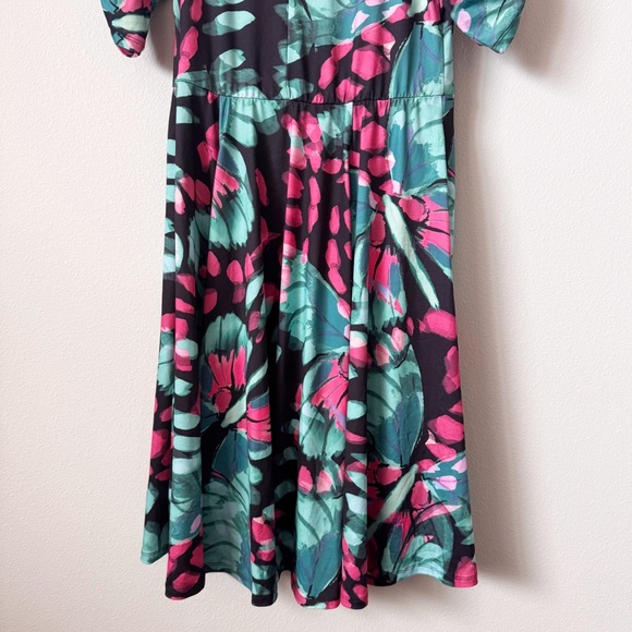 Torrid Cinch Front Butterfly Print Dress - Picture 13 of 15